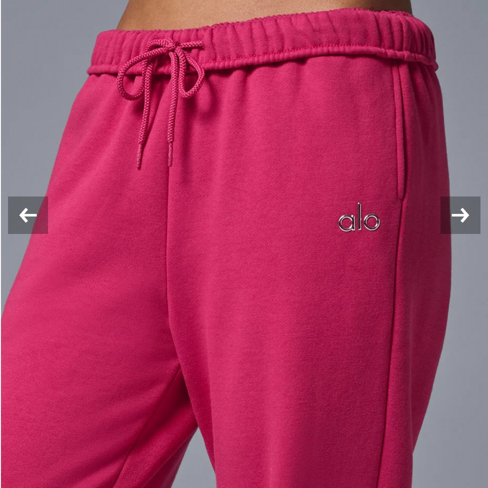 ALO YOGA pink summer crush accolade sweatpants